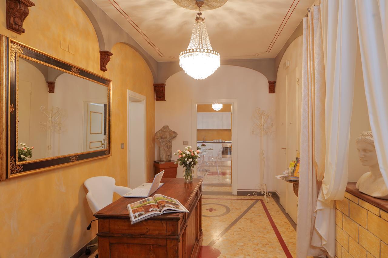 Palazzo Mari suite&rooms b&b Montevarchi Esterno foto